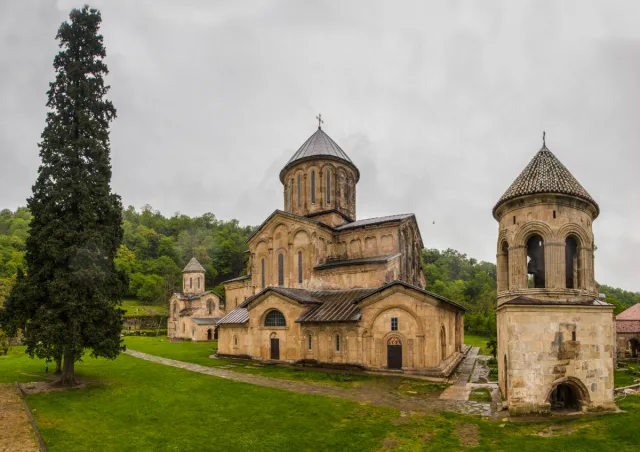 ვანის ყოველთა ქართველთა წმიდათა მონასტერი